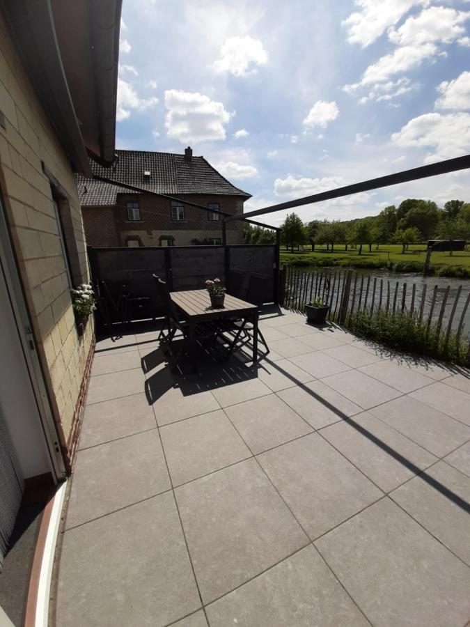 Aan De Watermolen Vakantiewoningen Wijlre Luaran gambar